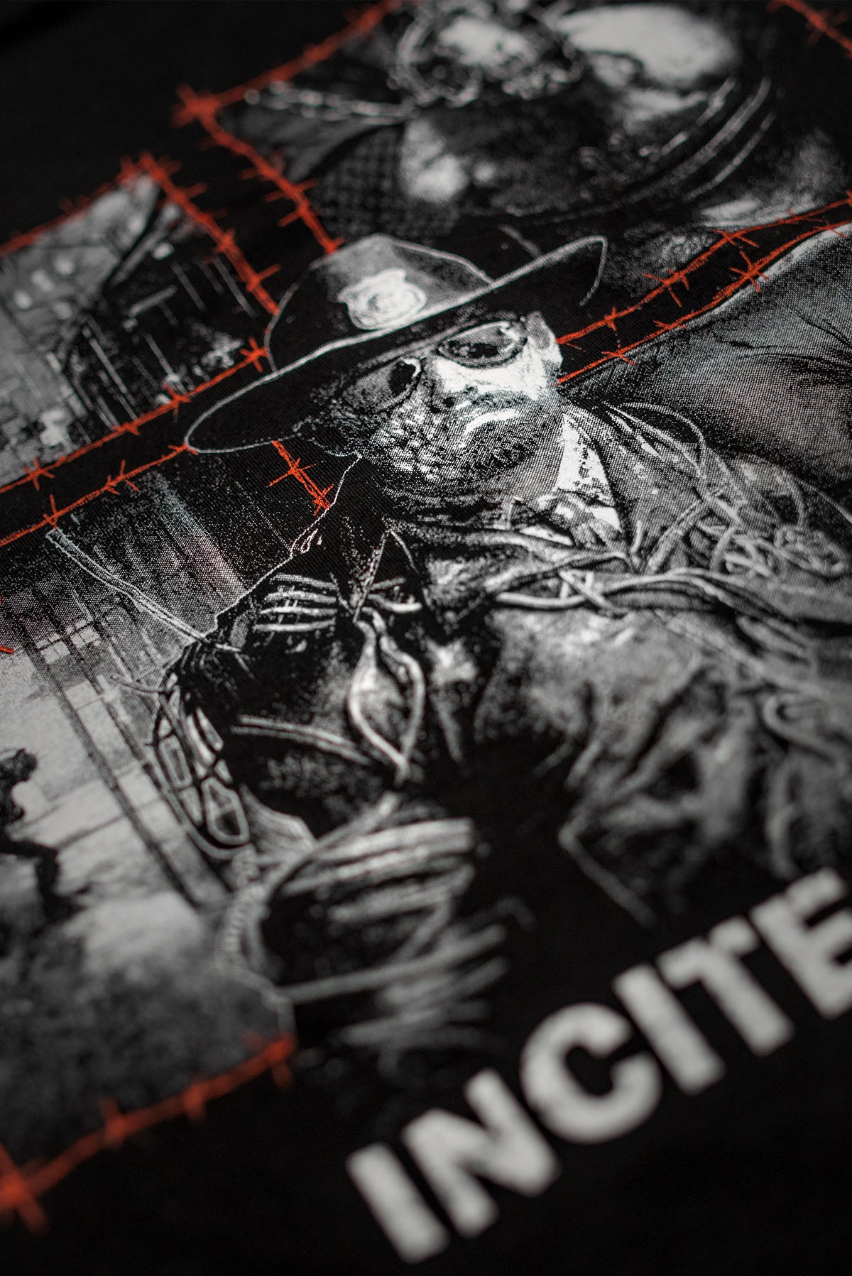 Red Barrels Incite a Riot t-shirt Outlast ufficiale