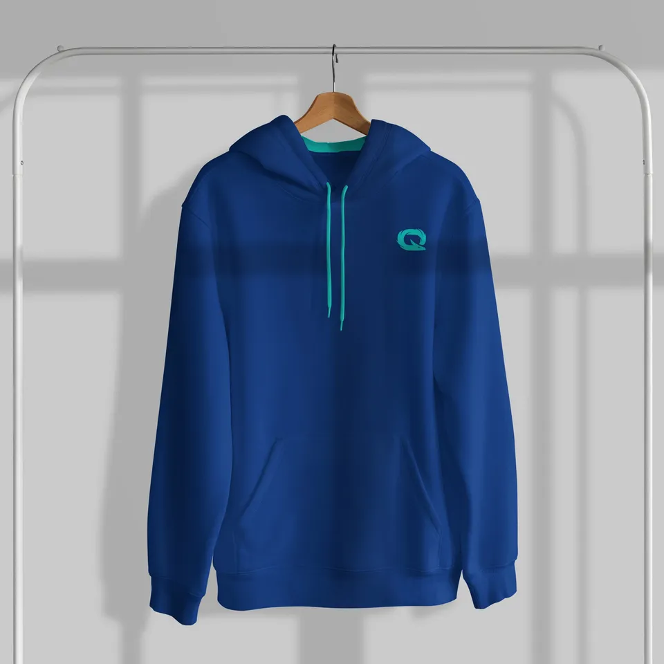 Qlash Blue Navy Minimal felpa con cappuccio blu