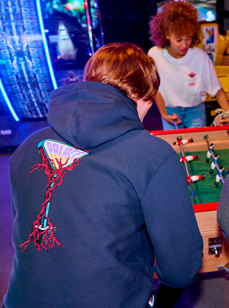 Stranger Things Palace Arcade felpa cappuccio cotone